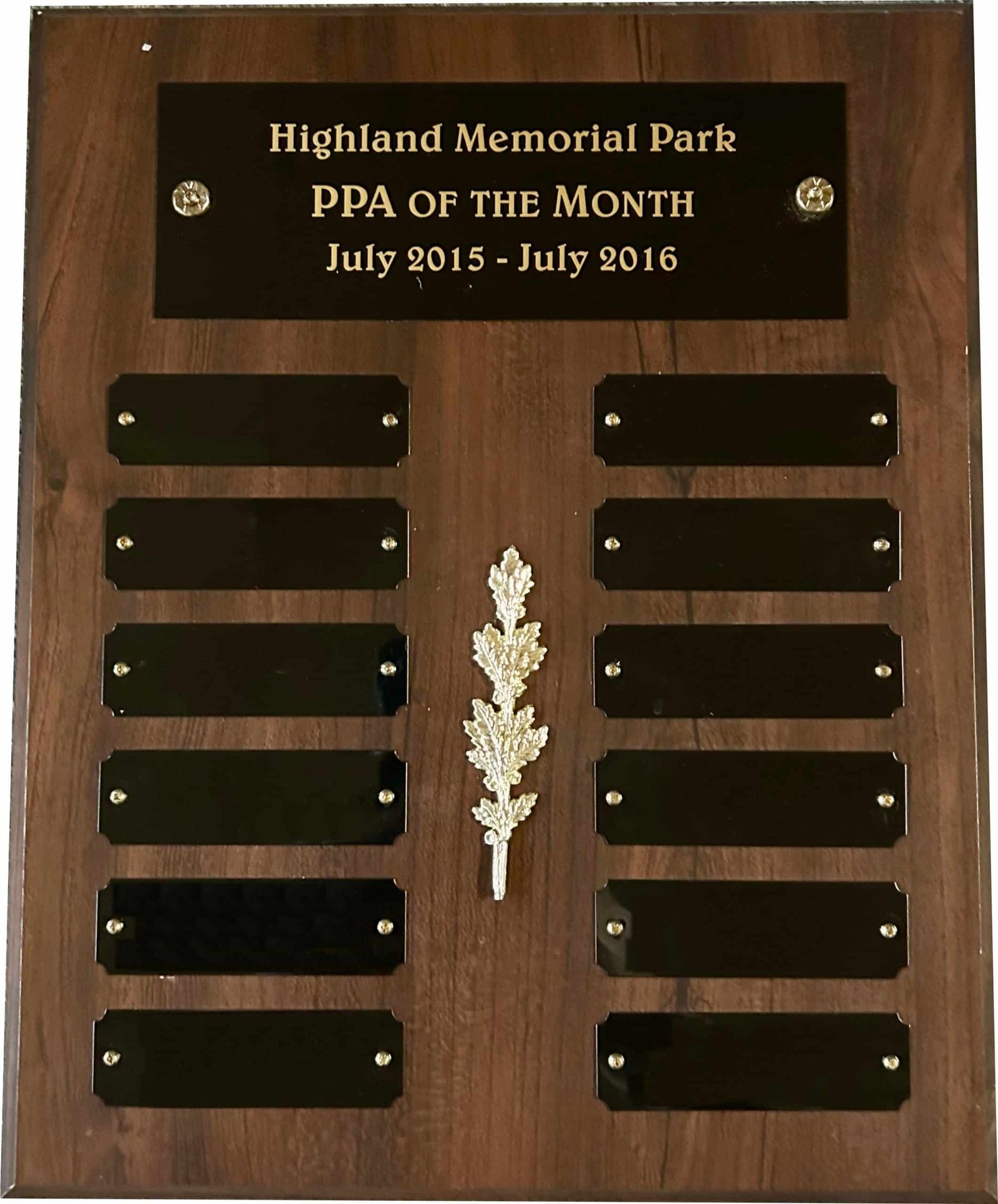 10.5" x 13" Perpetual Plaque w/12 Plates & Gold Leaf Trim